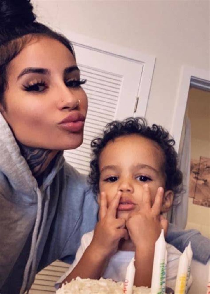 Aggy Abby Bio, Wiki, Age, Height, Tattoos, Baby Daddy, Boyfriend, Parents and Net Worth