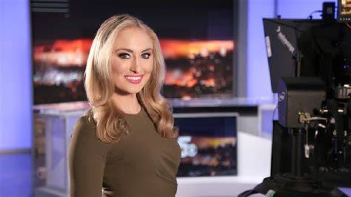 Alexandra Burnley Biography, Age, Education, KQDS-DT And FOX 21 News