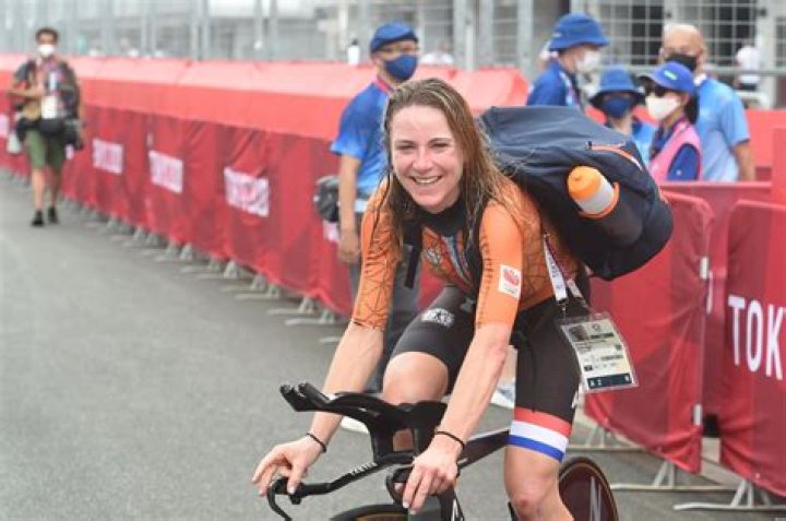 Annemiek van Vleuten Wiki, Partner, Age, Husband – Is Cyclist Married?