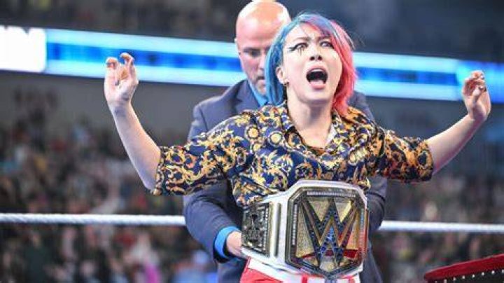 Asuka (Wrestler) Bio, Age, Height, Weight, Boyfriend, Wiki, Career, Net Worth & More