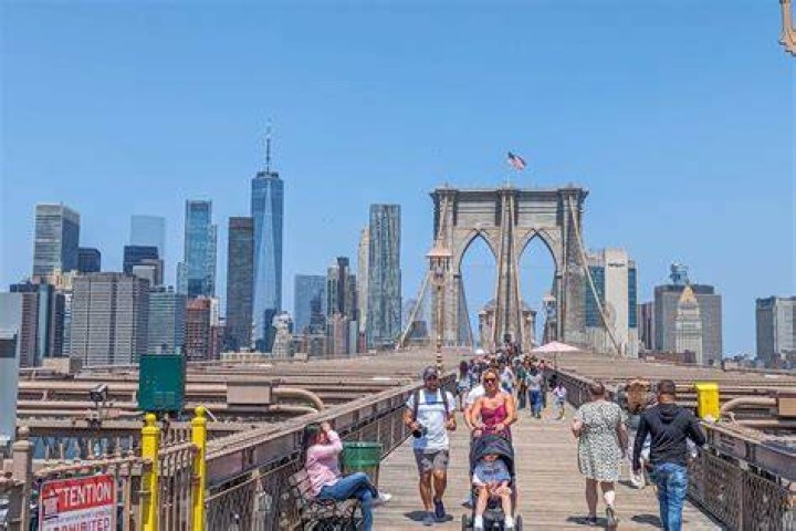 Can uhaul go on brooklyn bridge