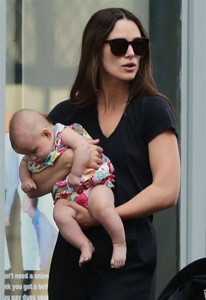 Edie Knightley Righton