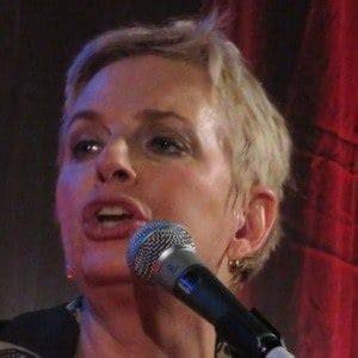 Ellen Foley Bio, Wiki, Age, Family, Dating, Movies, Songs and Net Worth