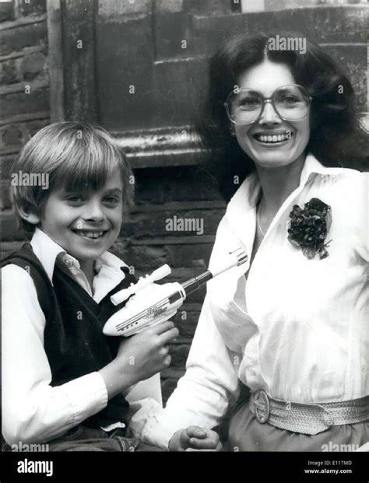 Gayle Hunnicutt children: Meet Nolan Hemmings & Edward Jenkins