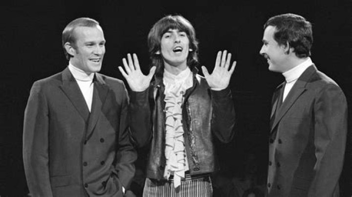 How old was Tom Smothers? Where did Tom Smothers live?