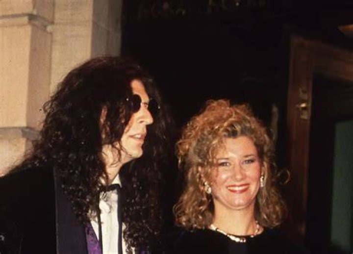 How rich is Howard Stern’s ex-wife – Alison Berns? – Biography