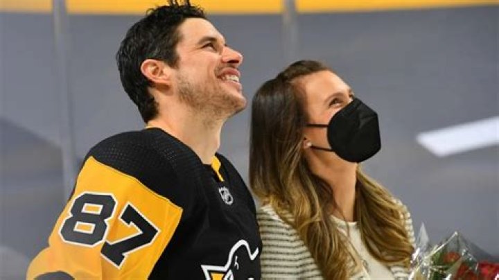 Is Sidney Crosby Retired? More About The Captain Of The Pittsburgh Penguins