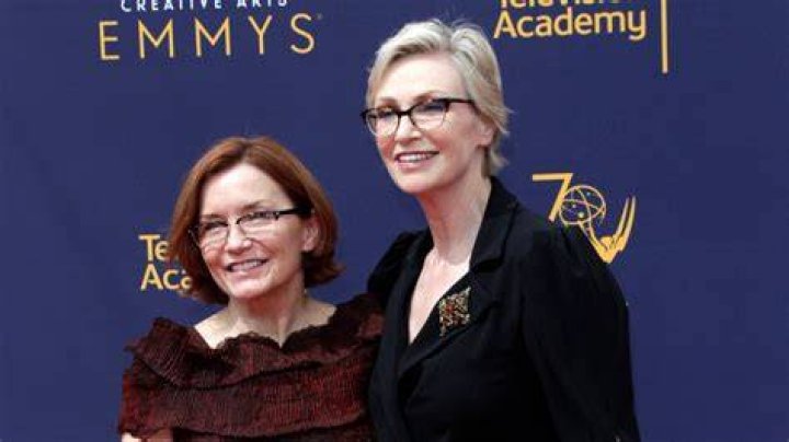 Jane Lynch’s net worth, biography, fact, career, awards and life story