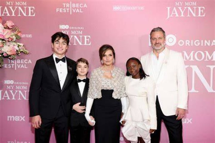 Julie Hagerty Children: Does Julie Hagerty have any children?