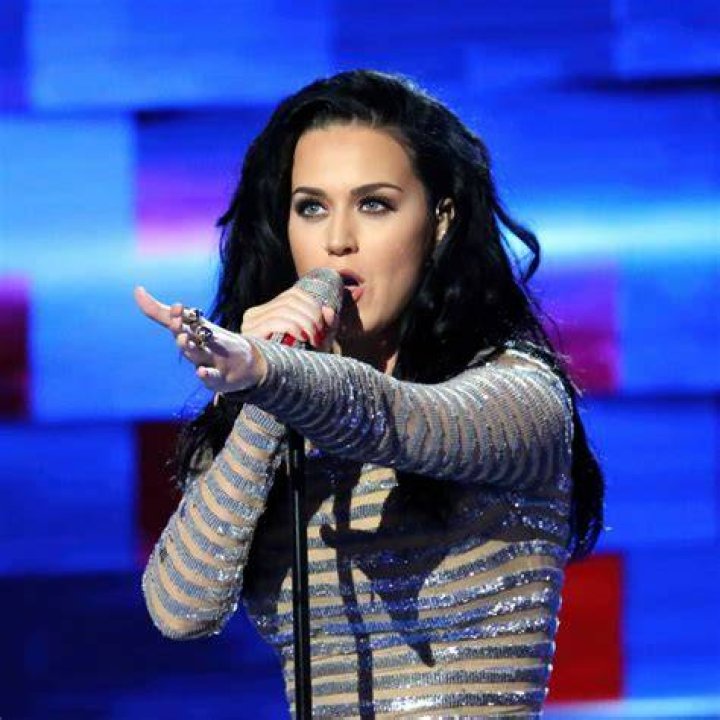Katy Perry’s biography, fact, career, awards, net worth & life story