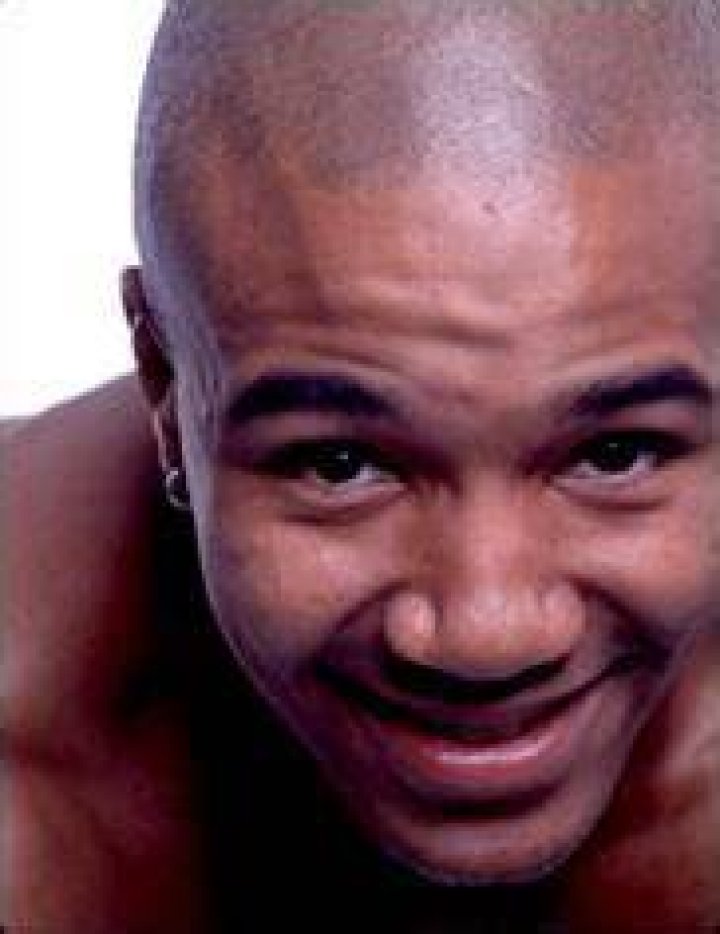 Laterrian Wallace Height, Weight, Net Worth, Age, Birthday, Wikipedia, Who, Nationality, Biography