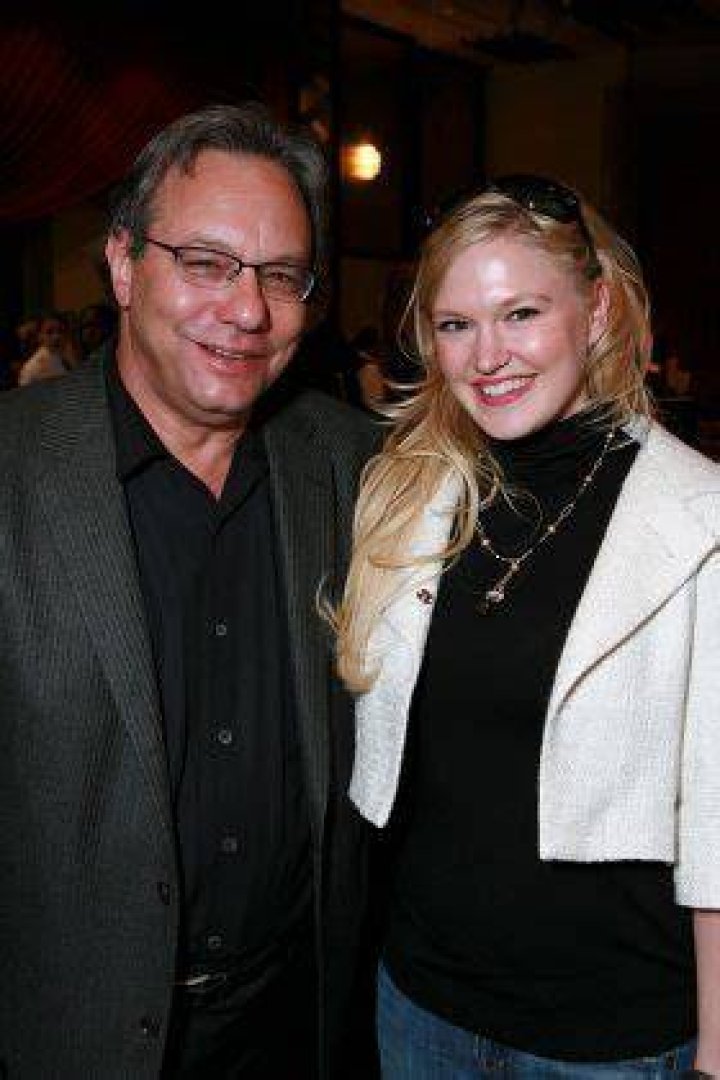 Lewis Black: Wife, net worth, tattoos, smoking & body facts