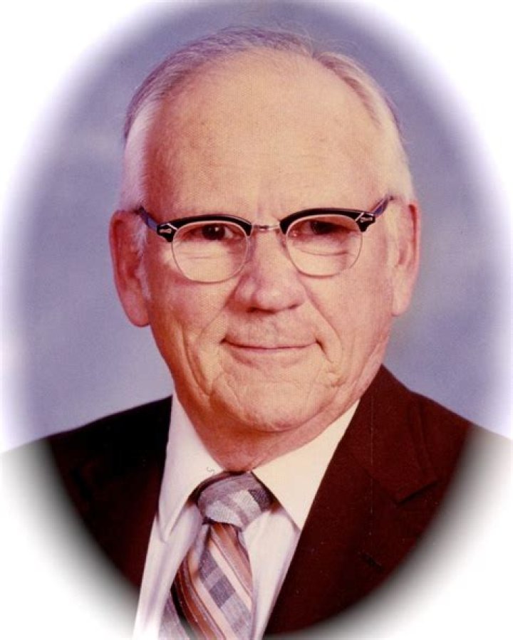 Malcolm Deas obituary & net worth at death