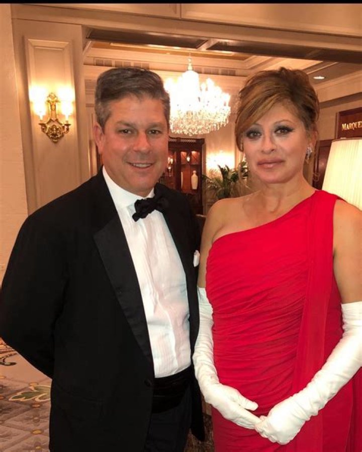 Maria Bartiromo: Husband, net worth, tattoos, smoking & body measurements