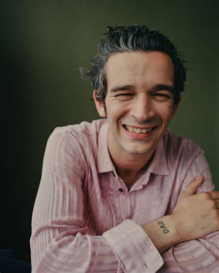 Matty Healy Biography, Age, Dad, Brother, Dating, Style, Net Worth and Tattoo