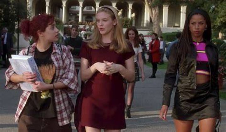 Mona May (Designer)Bio, Wiki, Age, Family, Clueless, Husband, Net Worth and Movies.