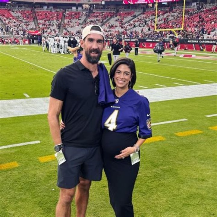 Nicole Johnson Husband, Married, Age, Height, Kids – Bio