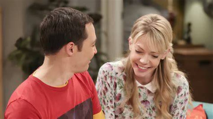 Riki Lindhome Husband: Is She Married? Everything On Her Relationship & Family