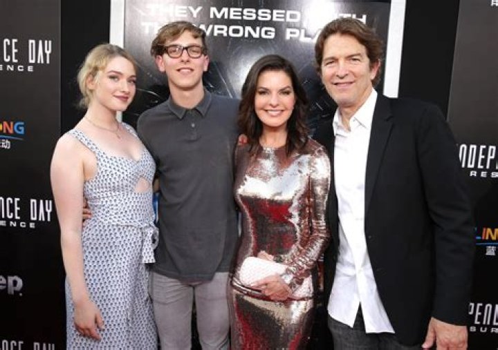 Sela Ward Husband: Who is Howard Sherman?