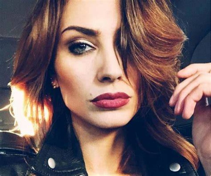 Seraina Schonenberger, Mick Mars, Body, Career & Net Worth