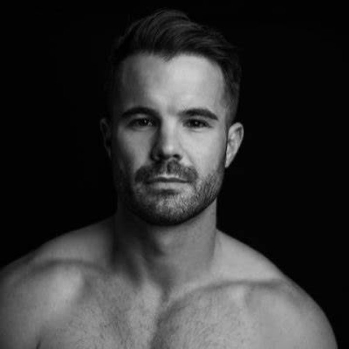 Simon Dunn Wife: Was Simon Dunn Married?