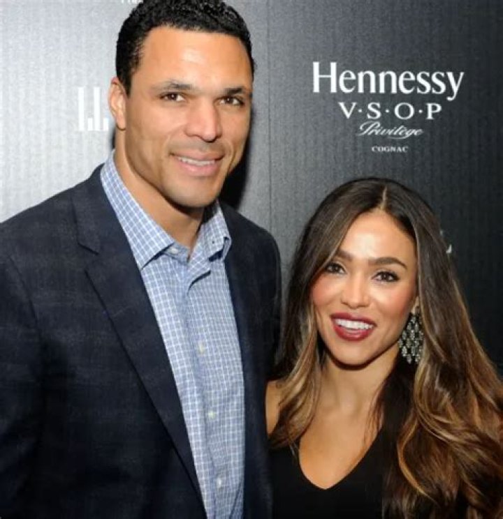 Tony Gonzalez Net Worth, Income, Salary, Earnings, Biography