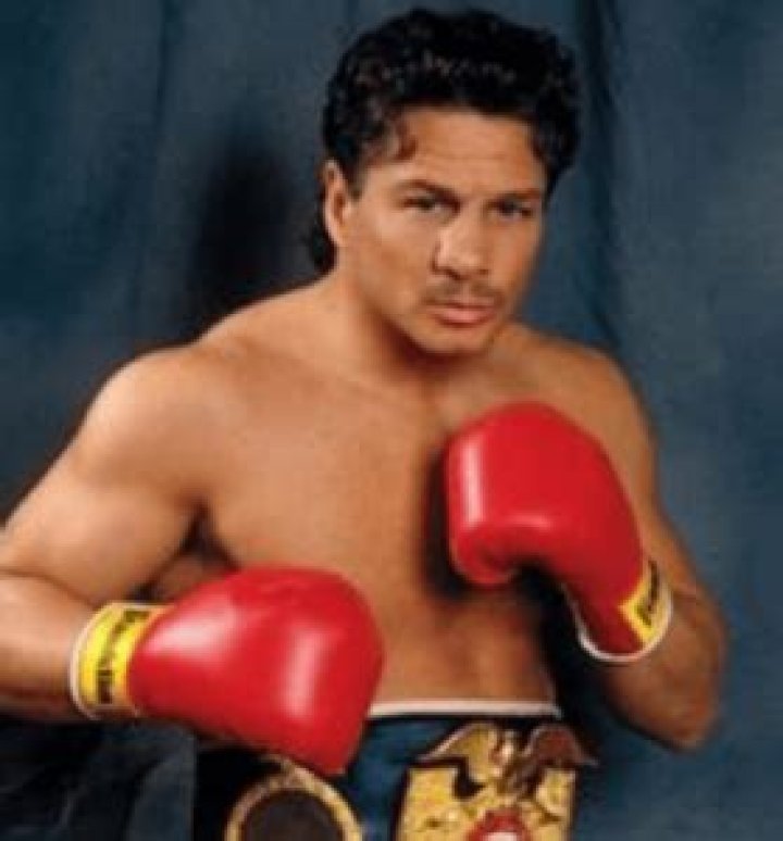 Vinny Pazienza Wife: Is He Married? Relationship With Alexis Kooger