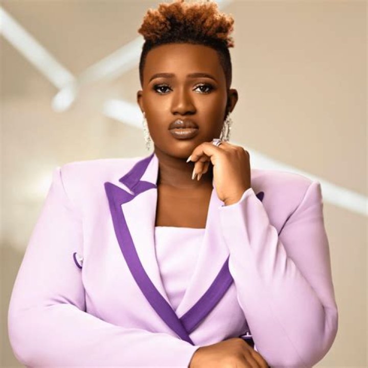 WARRI PIKIN BIOGRAPHY, EDUCATION, CARRER, CONTROVERSIES AND NETWORTH