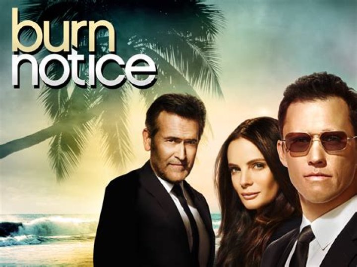 What happened to carla on burn notice
