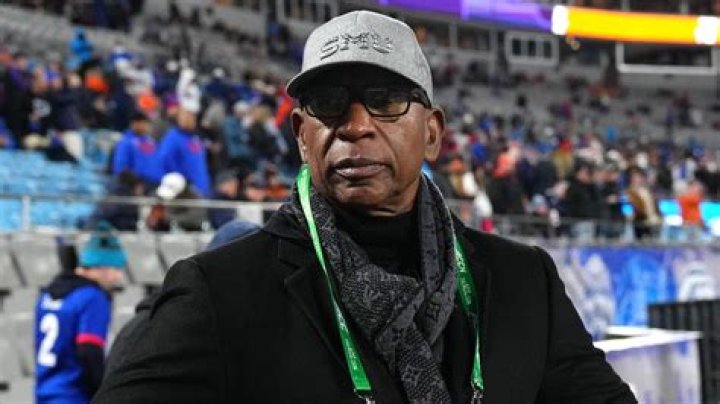 Who is Eric Dickerson? See Net-worth, Quote, Awards, Fact, Wiki