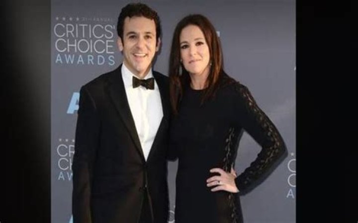 Who Is Jennifer Lynn Stone, Fred Savage’s Wife? Her Wiki, Age and Net Worth