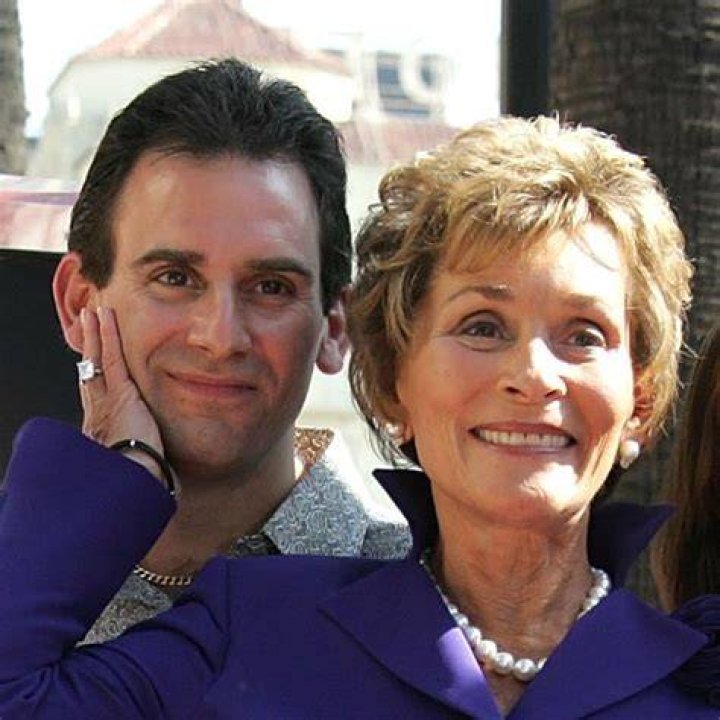 Who Is Nancy Brady? Meet Tom Brady Sister On Instagram